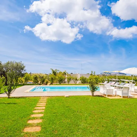 Ciullo Con Piscina Privata A Pescoluse By Hdsalento *